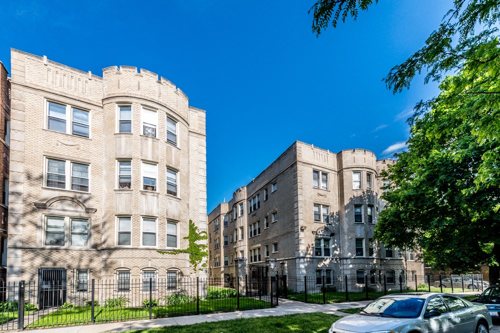 Oglesby Towers Apartments, 6700 S. Oglesby Ave., Chicago, IL RentCafe